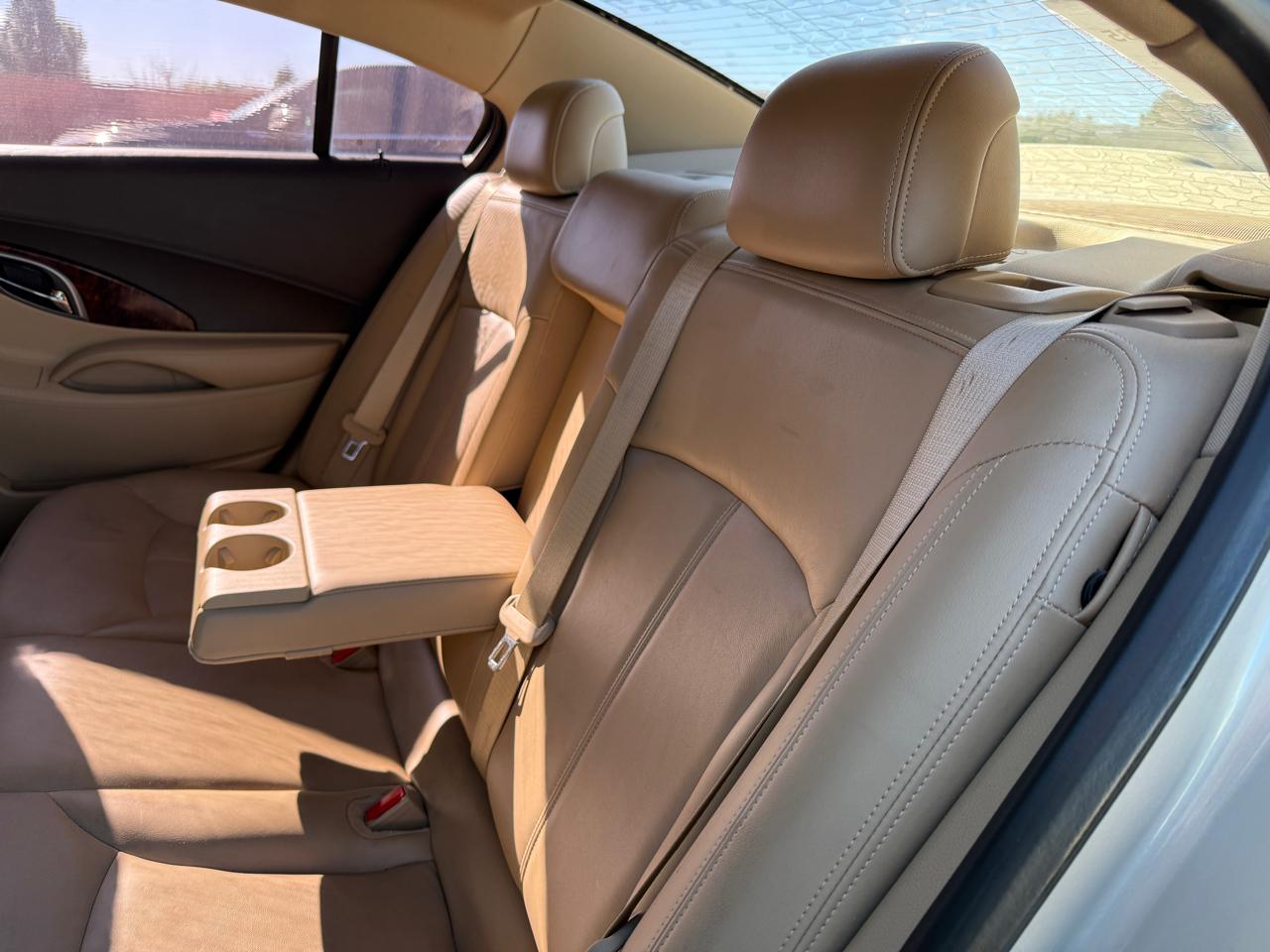 Buick LaCrosse  2012