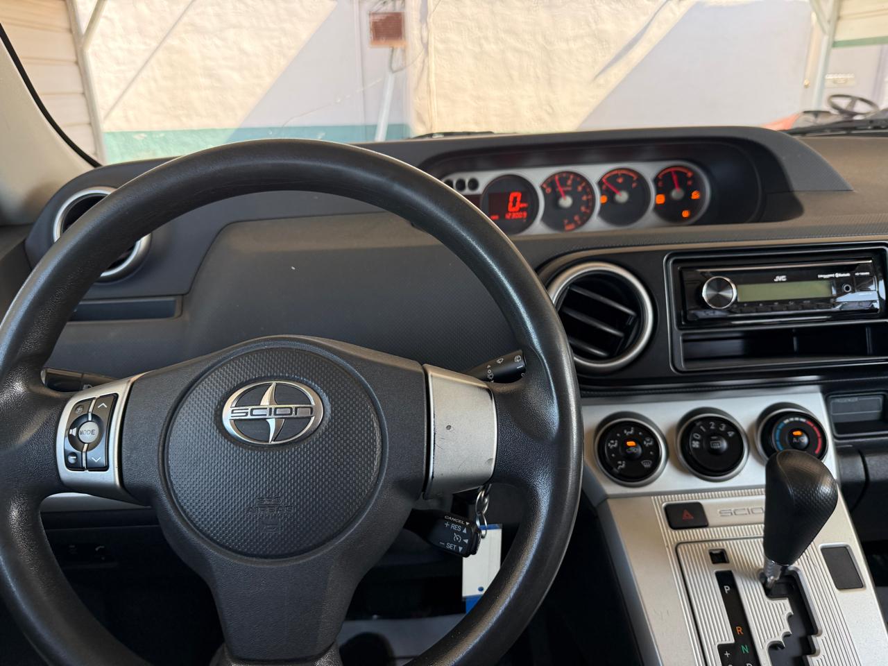 Scion xB 5dr Wgn Man (Natl) 2010