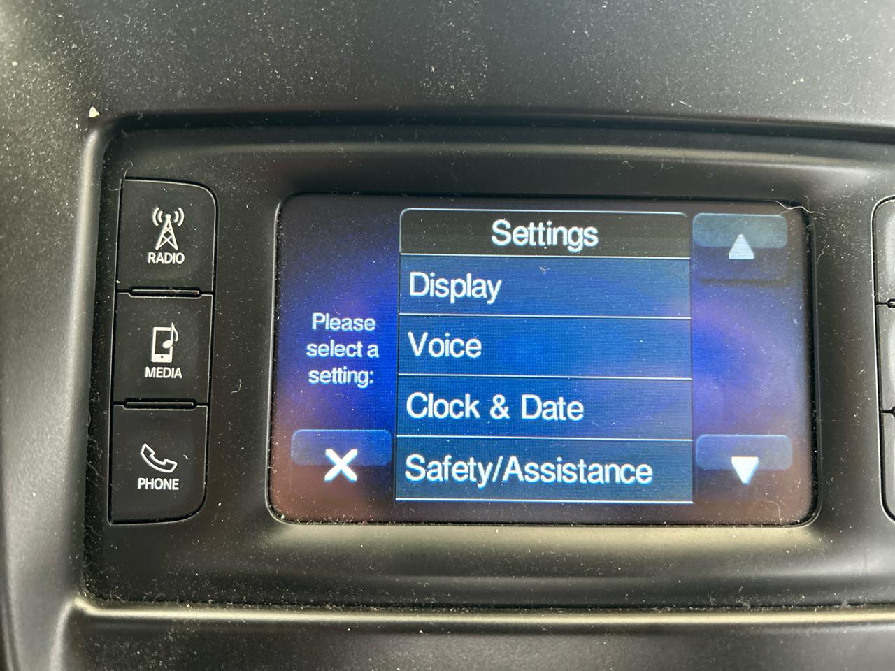 Chrysler 200 4dr Sdn Limited FWD 2016