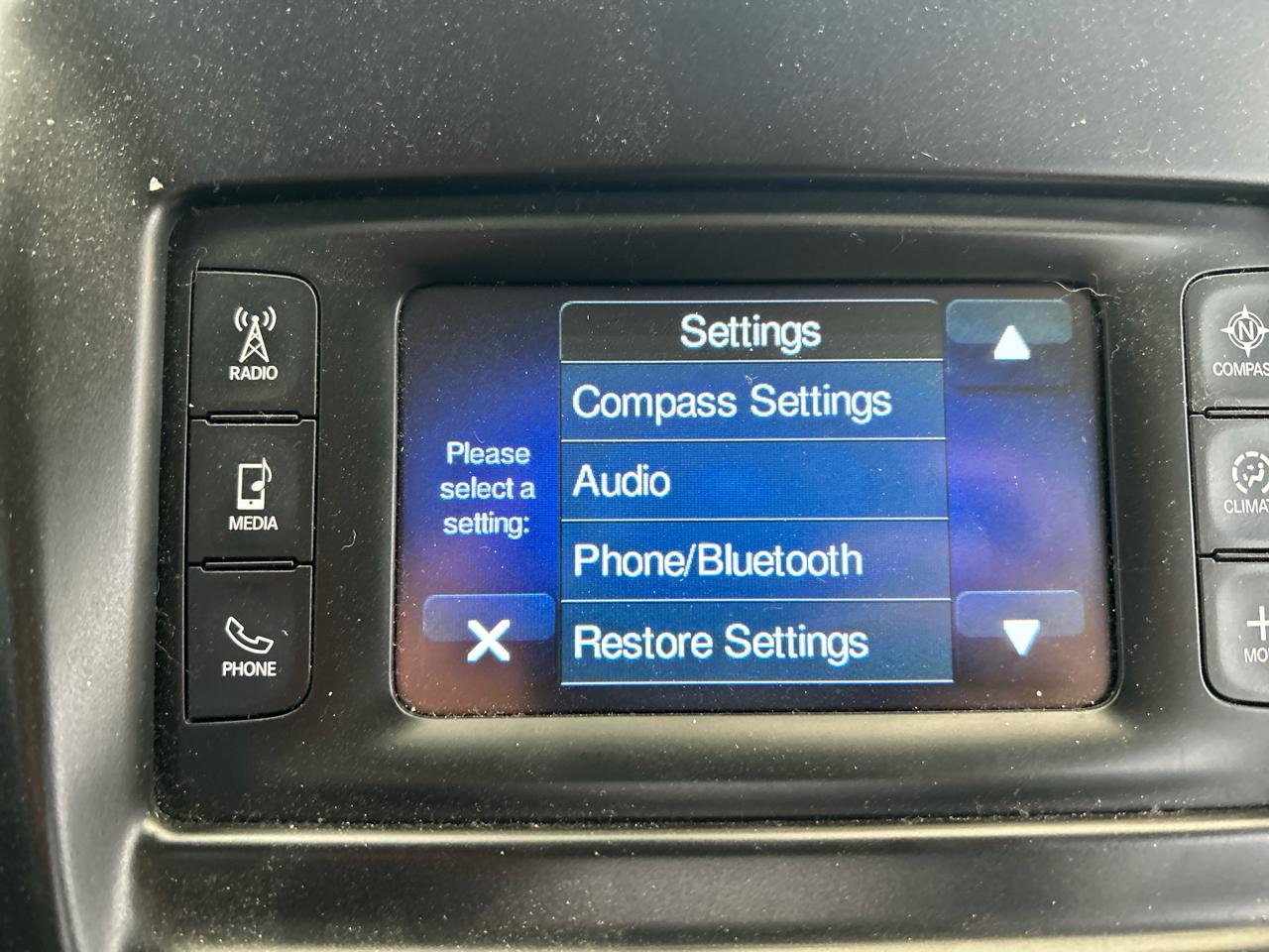 Chrysler 200 4dr Sdn Limited FWD 2016