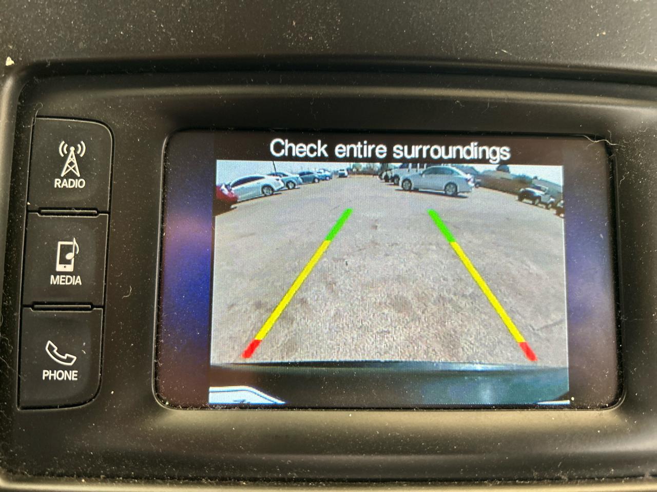 Chrysler 200 4dr Sdn Limited FWD 2016