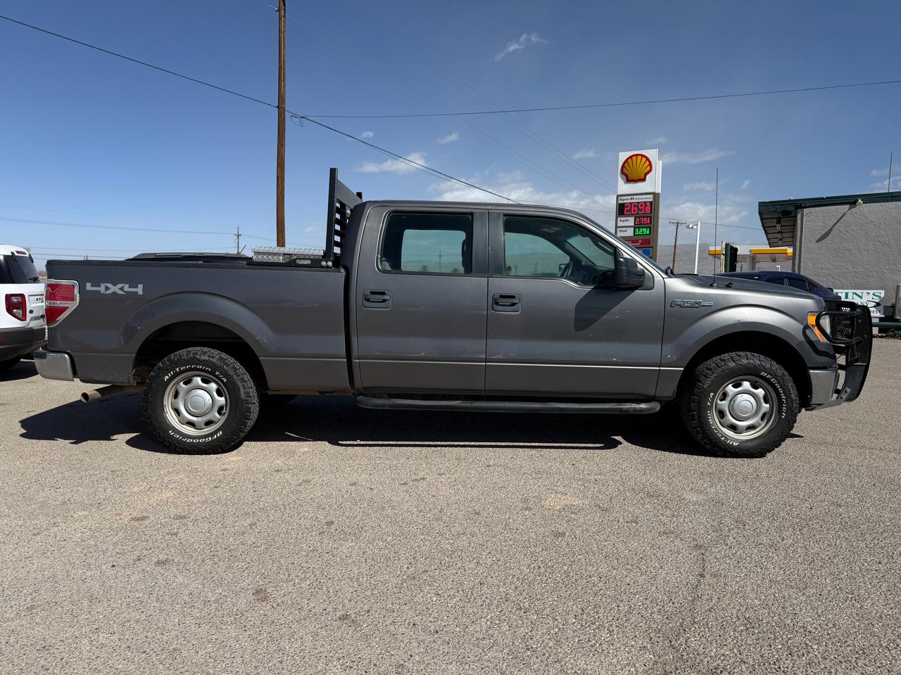 Ford F-150 4WD SuperCrew 145" XL 2013
