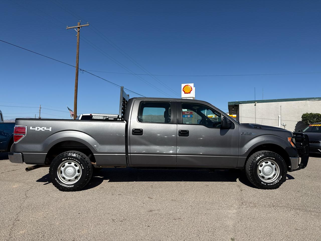 Ford F-150 4WD SuperCrew 145" XL 2013