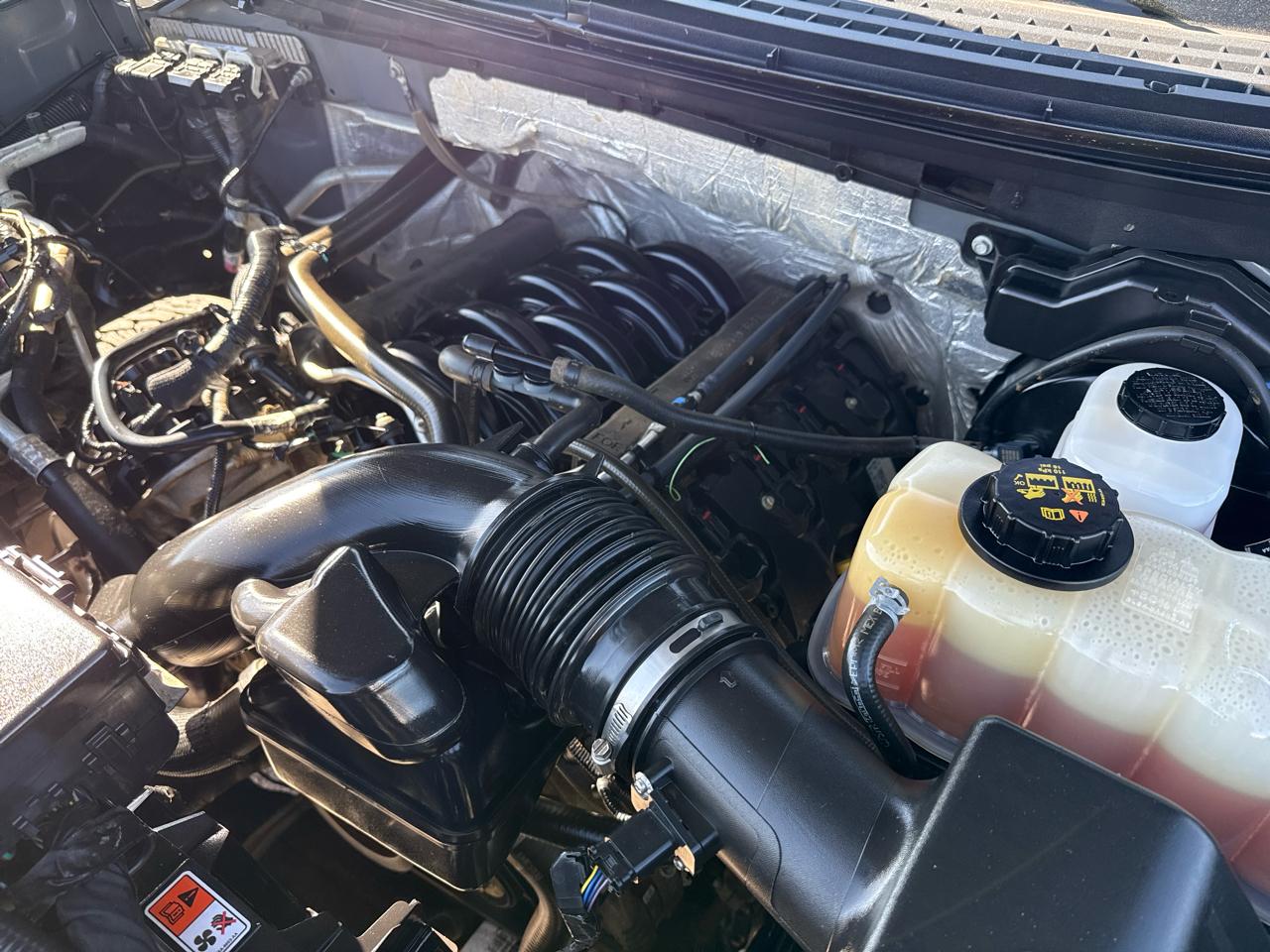 Ford F-150 4WD SuperCrew 145" XL 2013