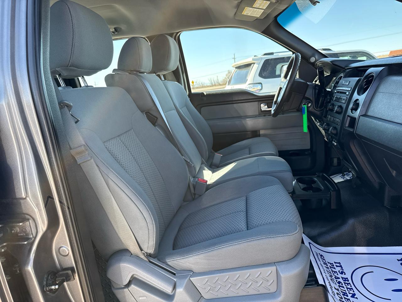 Ford F-150 4WD SuperCrew 145" XL 2013