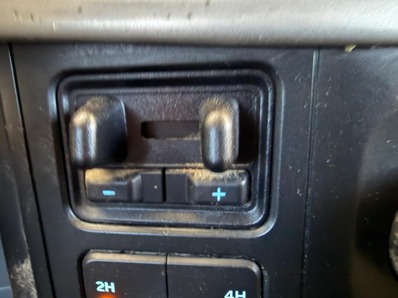 Ford F-150 XL 4WD SuperCrew 5.5' Box 2022