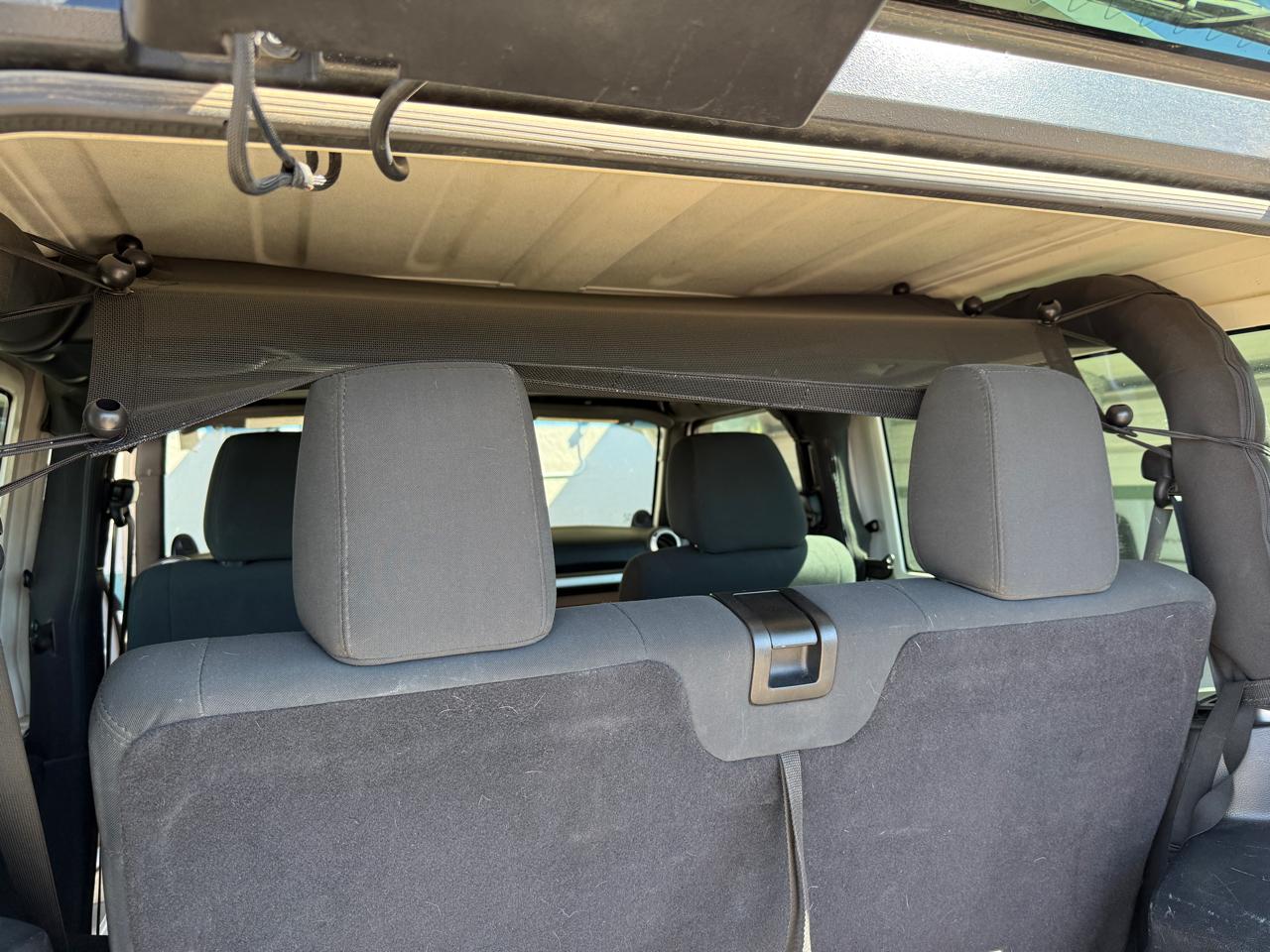 Jeep Wrangler 4WD 2dr Sahara 2011