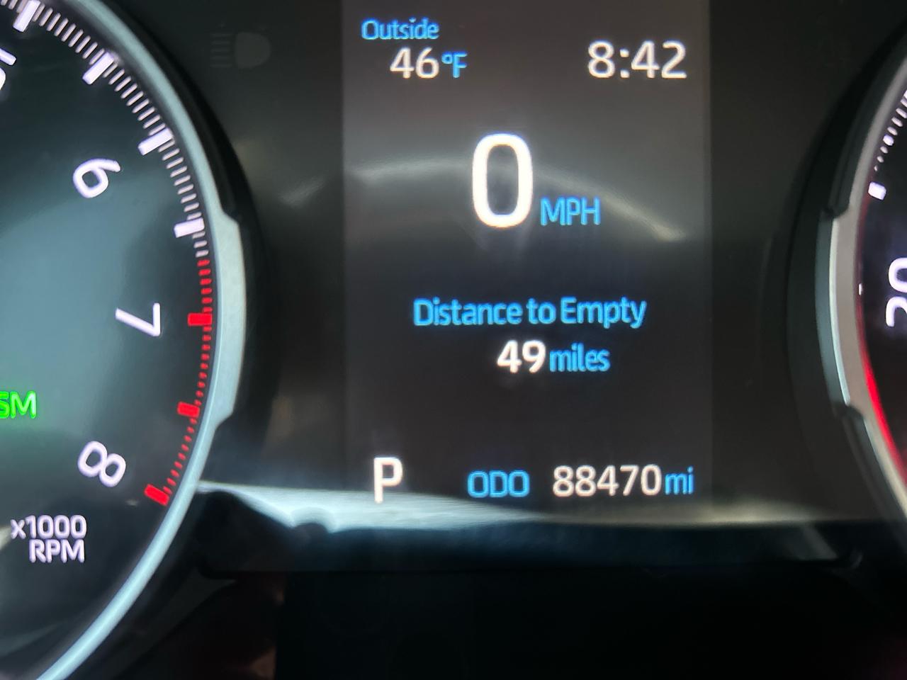 Toyota RAV4 XLE FWD (Natl) 2021