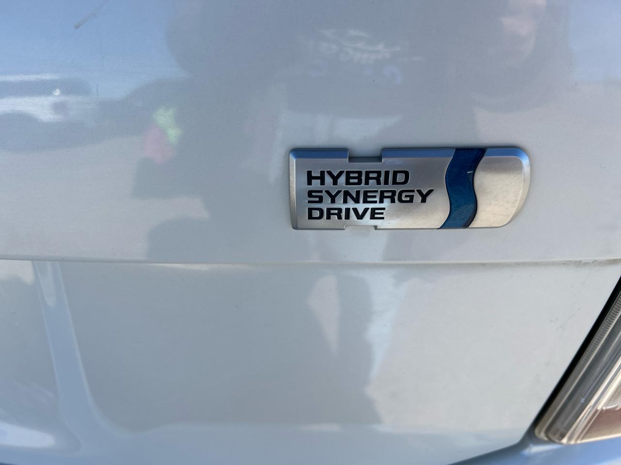 Toyota Prius 5dr HB Four (Natl) 2015