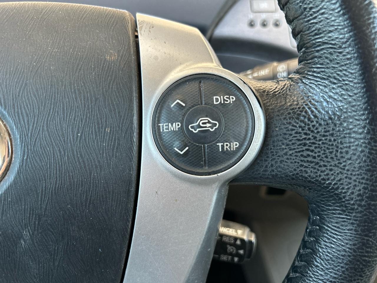 Toyota Prius 5dr HB Four (Natl) 2015