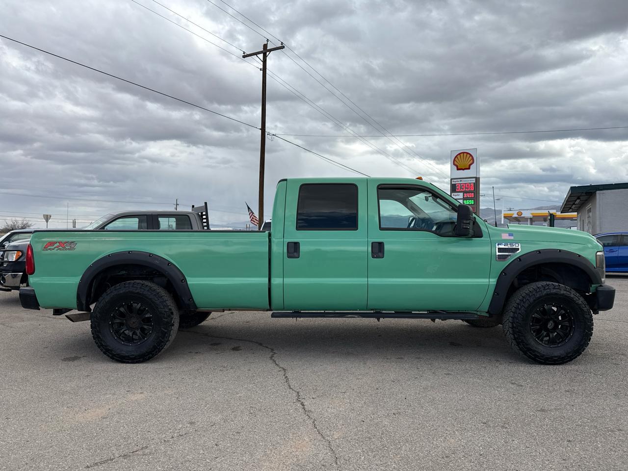 Ford Super Duty F-250 SRW 4WD Crew Cab 156" XL 2008