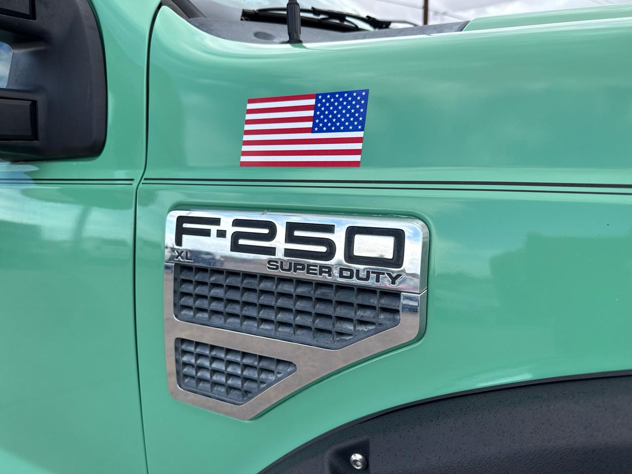 Ford Super Duty F-250 SRW 4WD Crew Cab 156" XL 2008