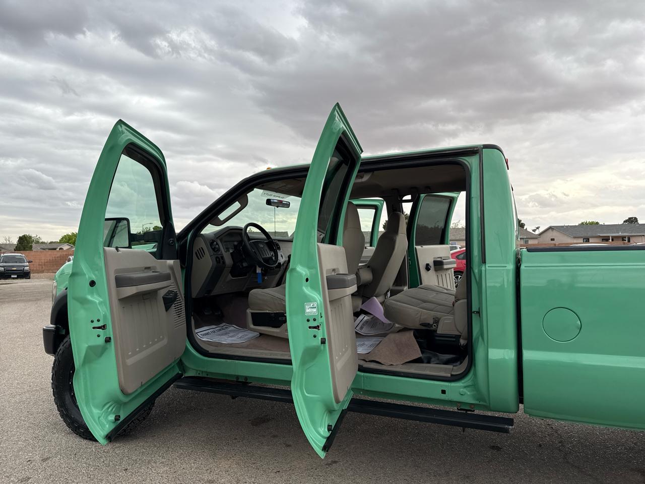 Ford Super Duty F-250 SRW 4WD Crew Cab 156" XL 2008