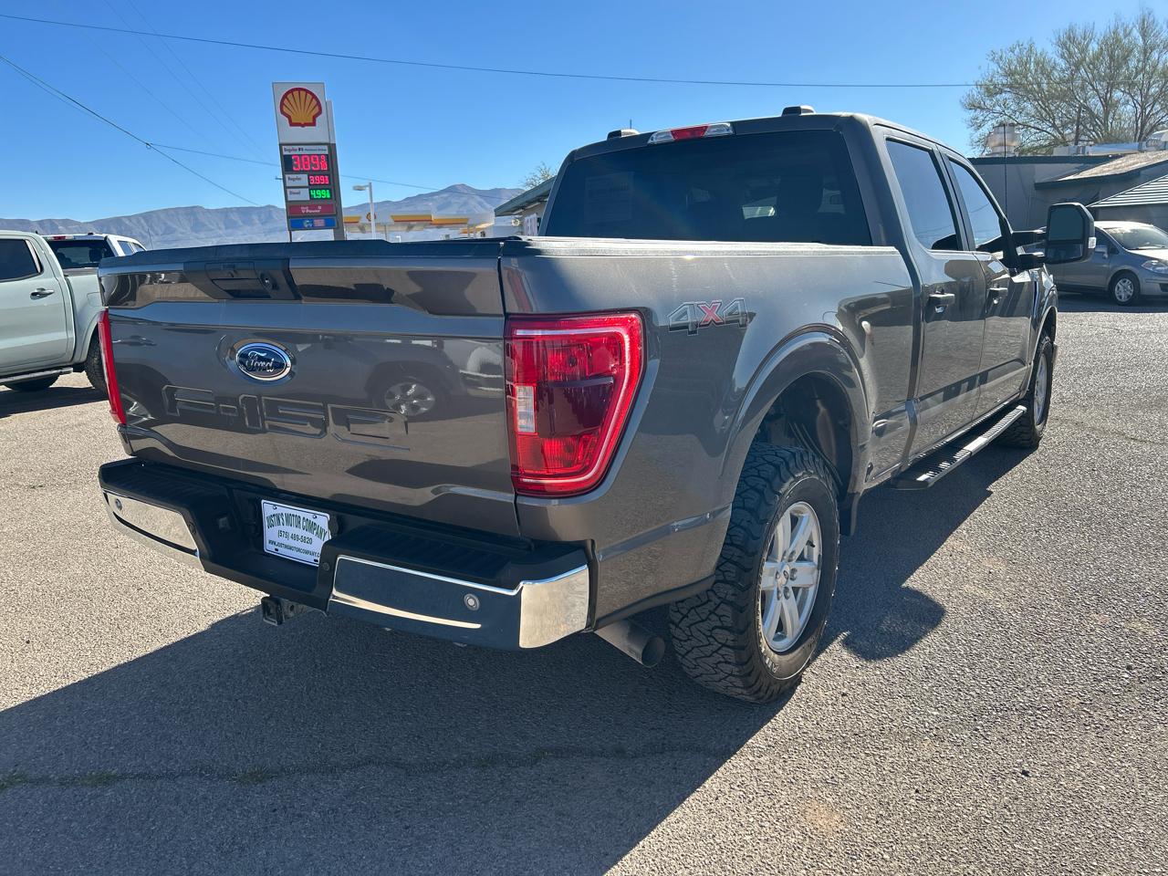 Ford F-150 XL 4WD SuperCrew 5.5' Box 2022