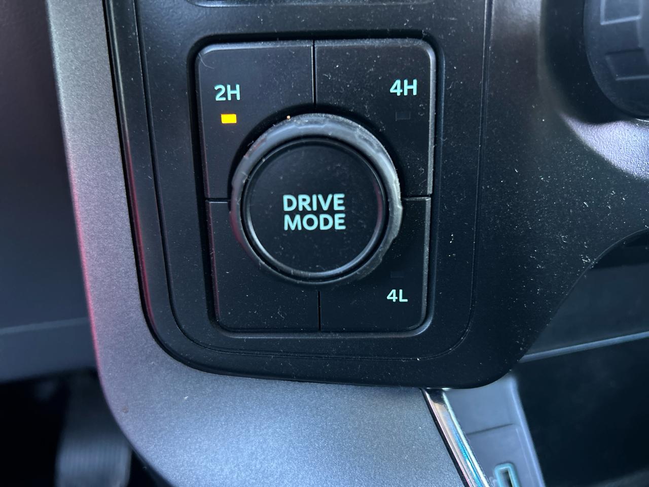 Ford F-150 XL 4WD SuperCrew 5.5' Box 2022