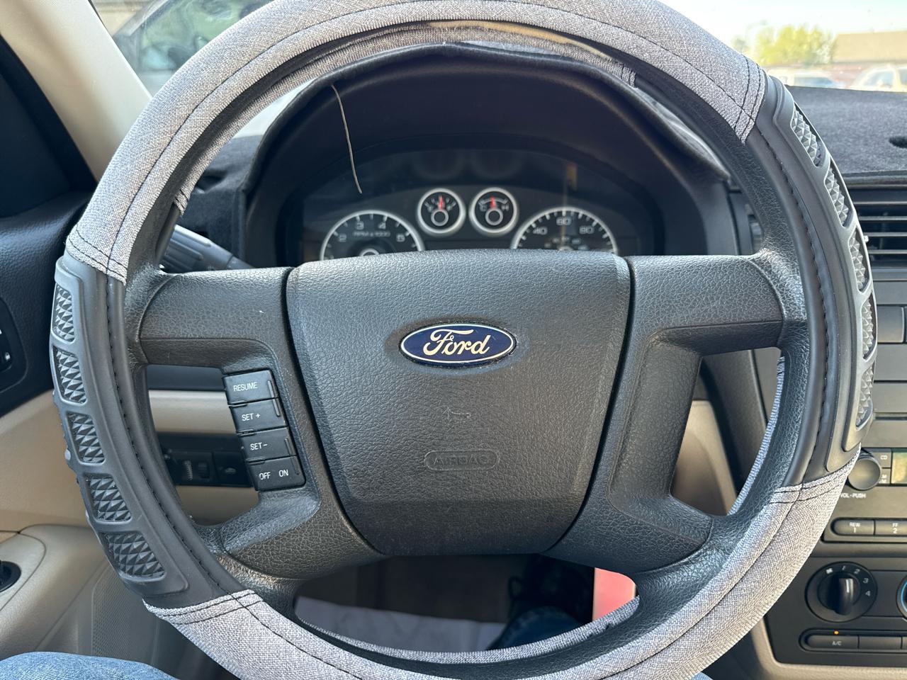 Ford Fusion 4dr Sdn I4 S 2007