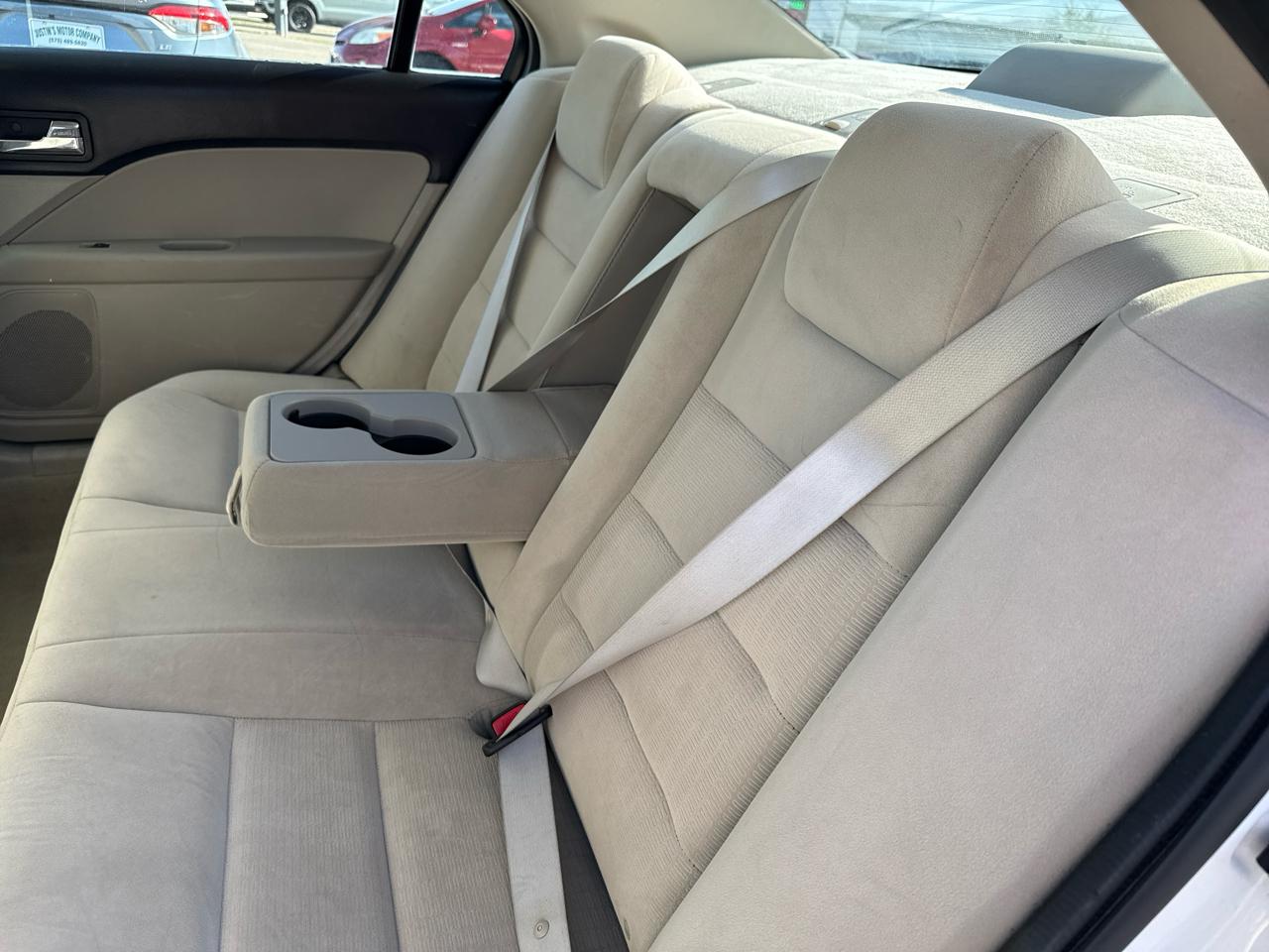 Ford Fusion 4dr Sdn I4 S 2007