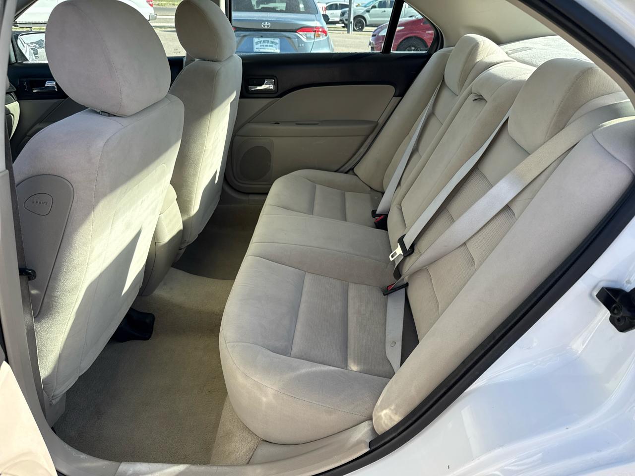 Ford Fusion 4dr Sdn I4 S 2007