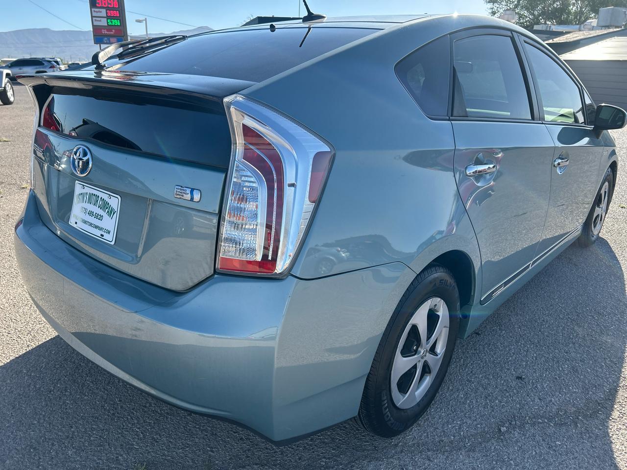 Toyota Prius 5dr HB IV (Natl) 2014