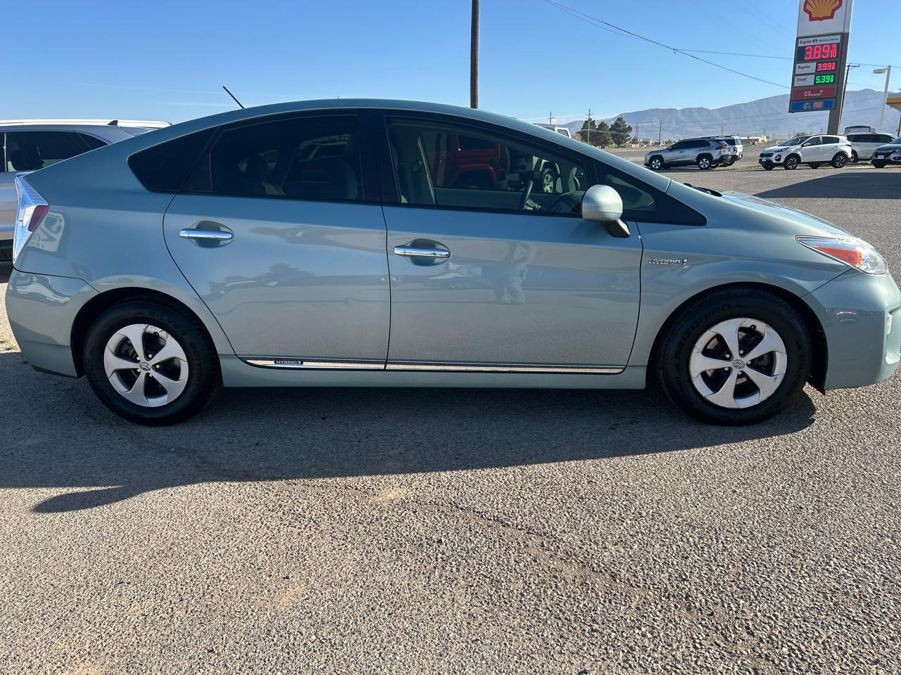 Toyota Prius 5dr HB IV (Natl) 2014