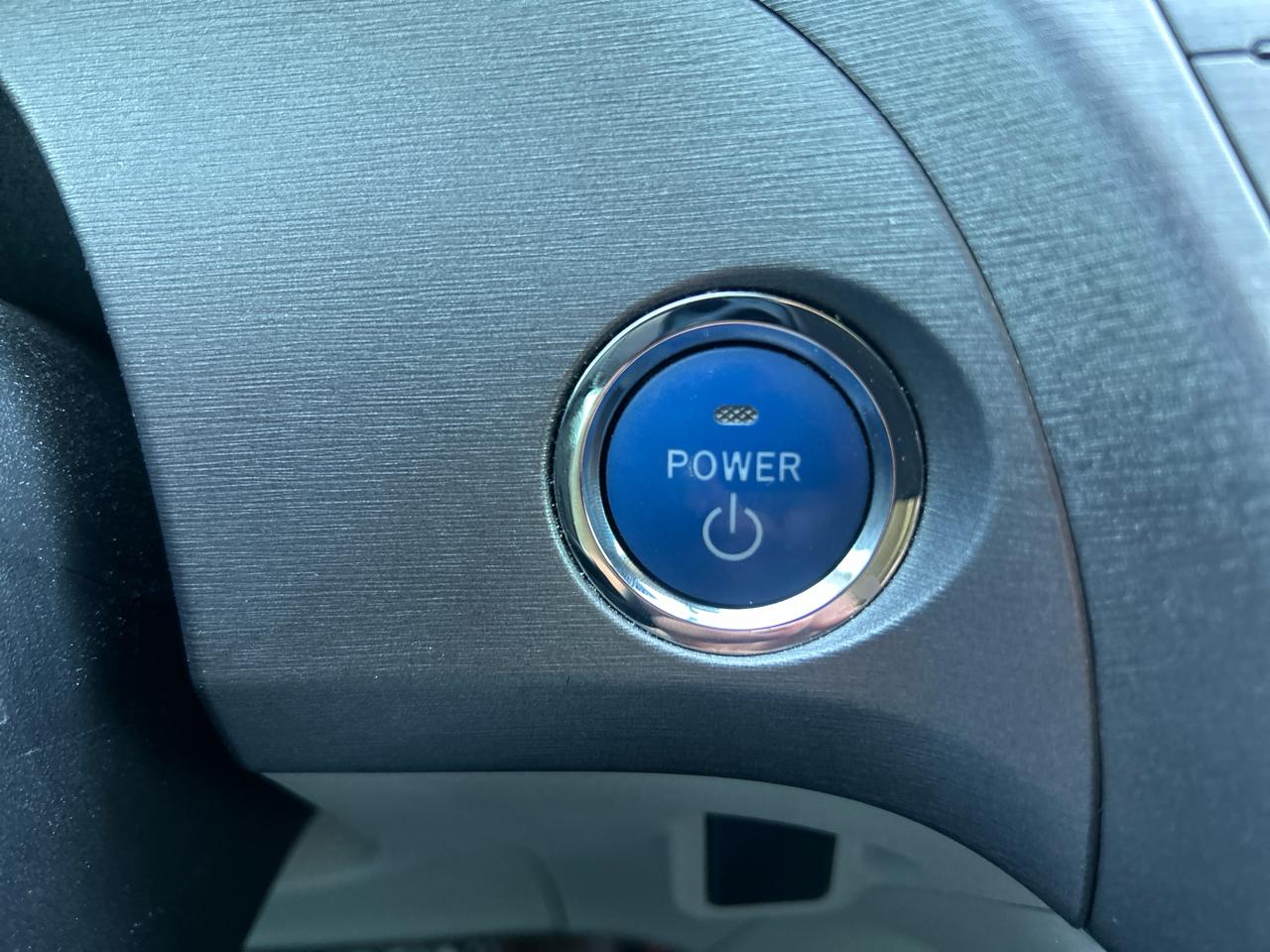 Toyota Prius 5dr HB IV (Natl) 2014