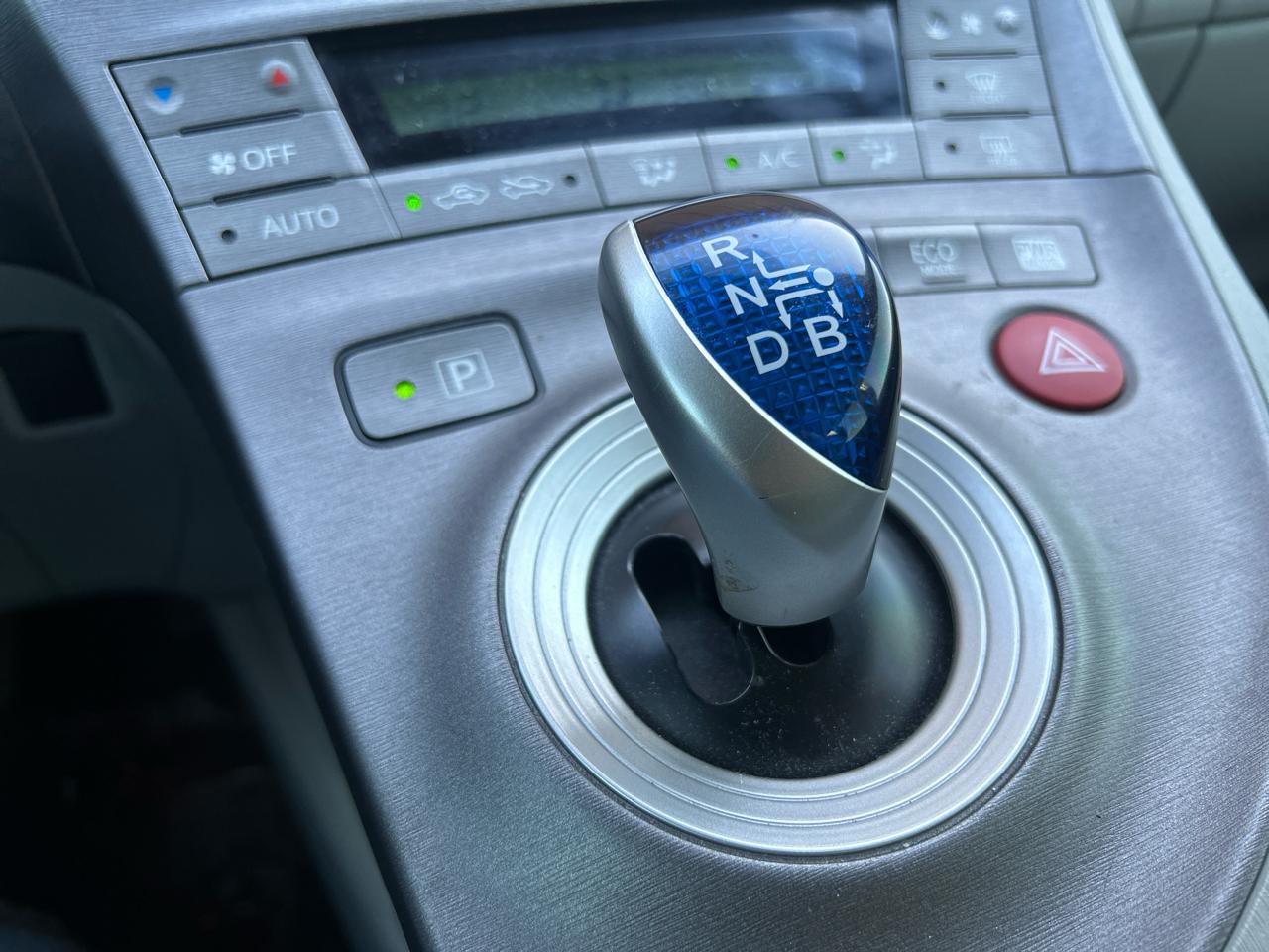 Toyota Prius 5dr HB IV (Natl) 2014