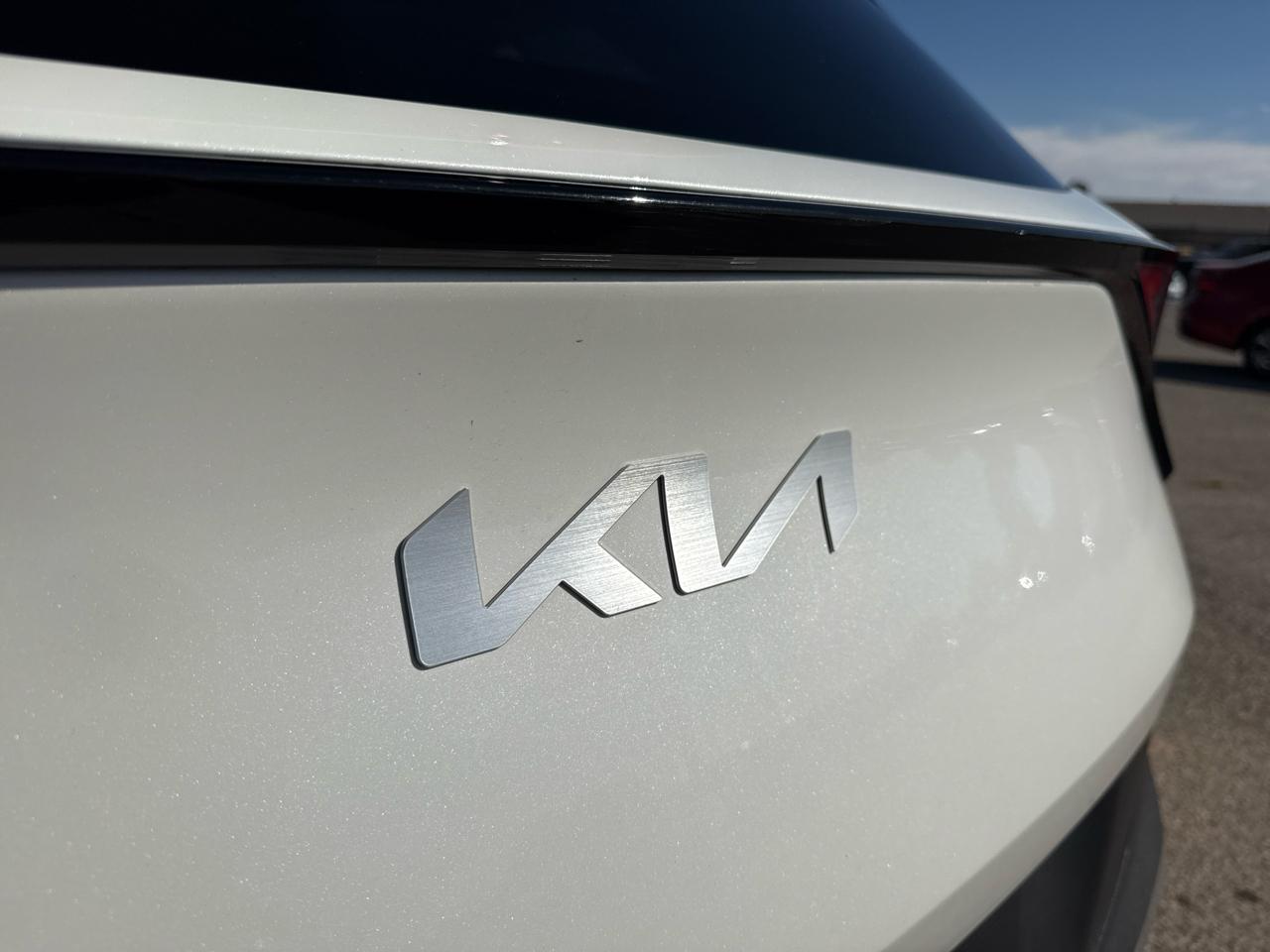 Kia Sportage LX FWD 2025