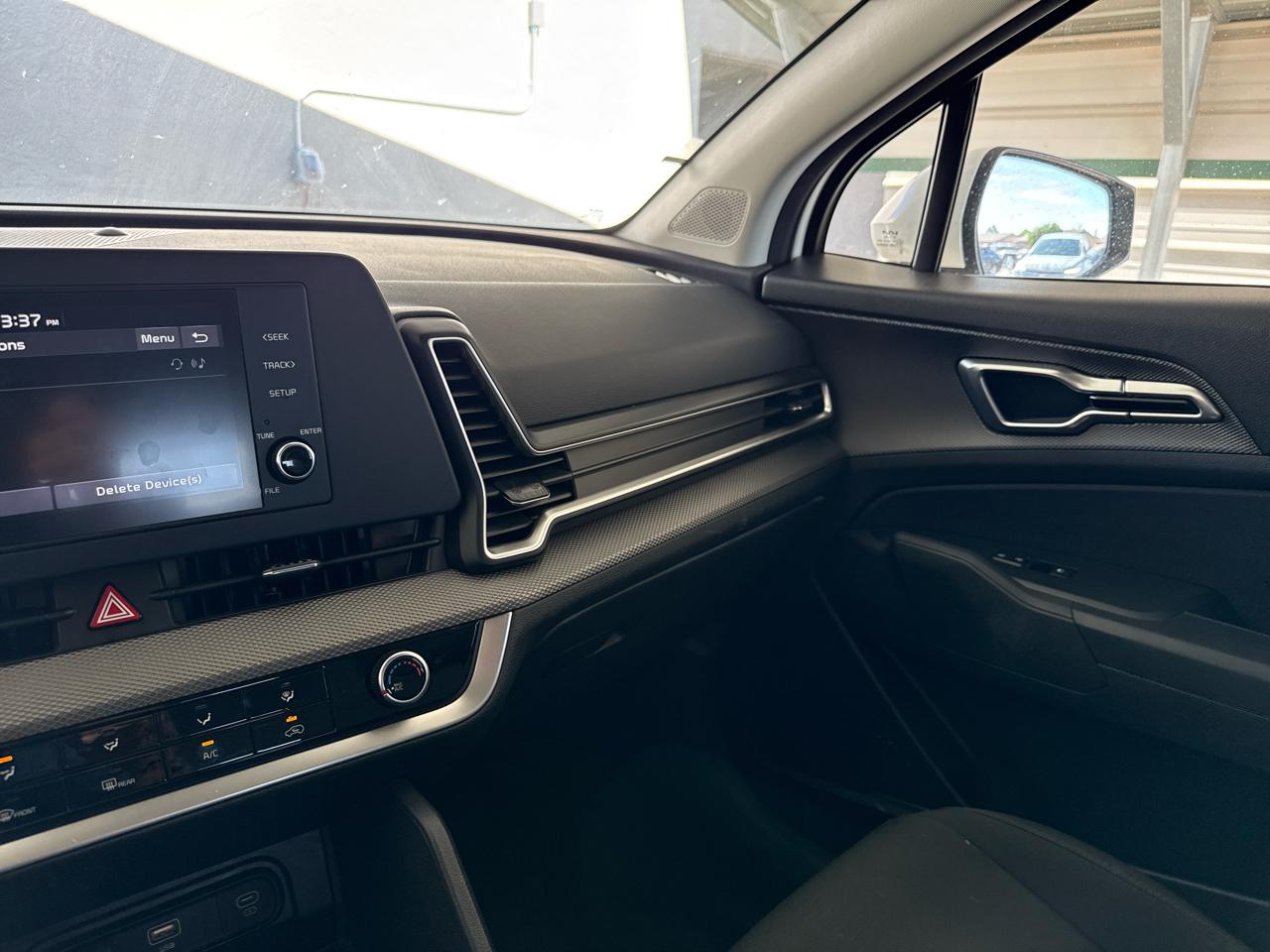 Kia Sportage LX FWD 2025