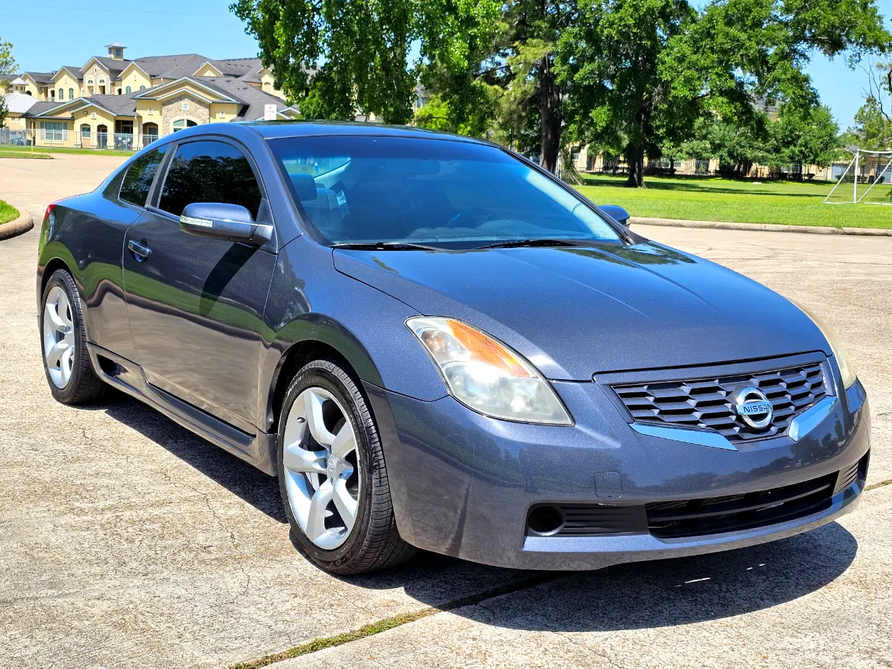 Nissan Altima 3.5 SE Coupe 2008