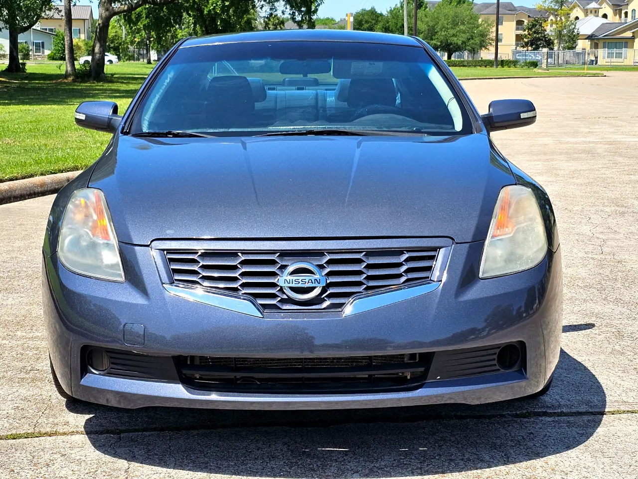 Nissan Altima 3.5 SE Coupe 2008