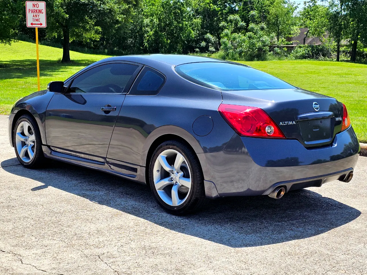 Nissan Altima 3.5 SE Coupe 2008