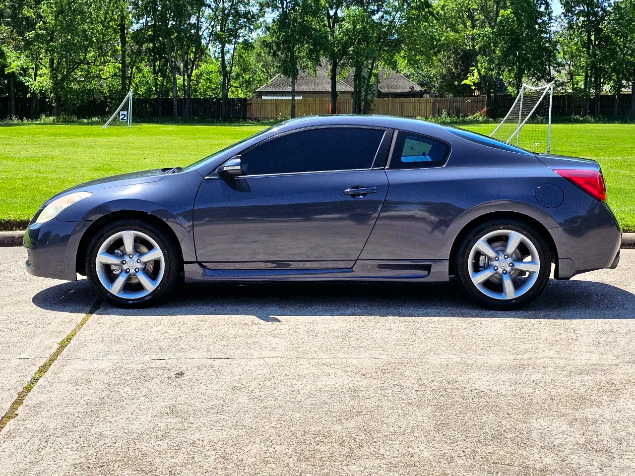 Nissan Altima 3.5 SE Coupe 2008