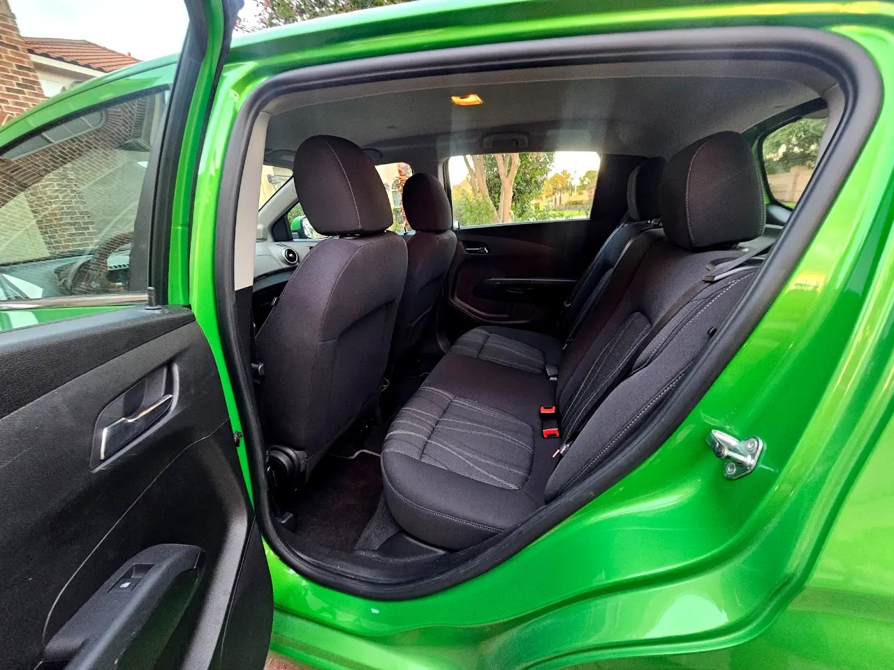 Chevrolet Sonic LT Auto 5-Door 2016