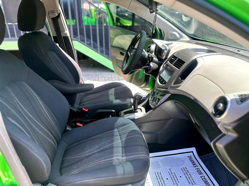 Chevrolet Sonic LT Auto Sedan 2016