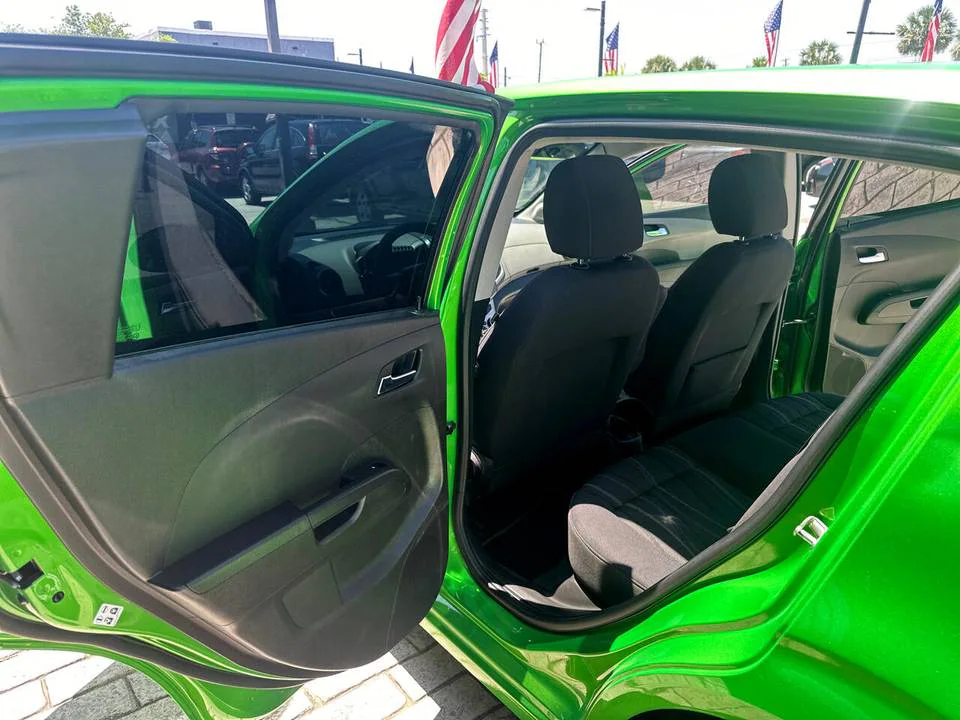 Chevrolet Sonic LT Auto Sedan 2016