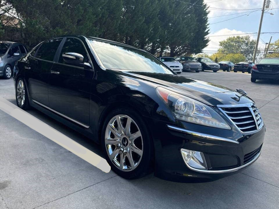 Hyundai Equus Signature 2012