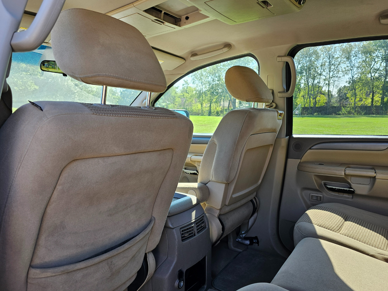 Nissan Armada SL 2WD 2011