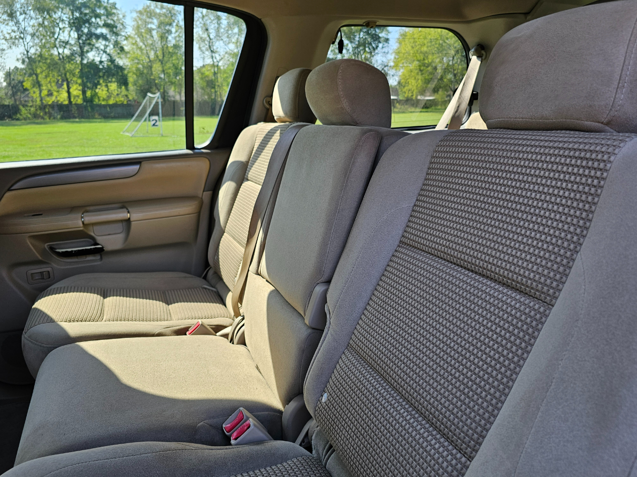 Nissan Armada SL 2WD 2011