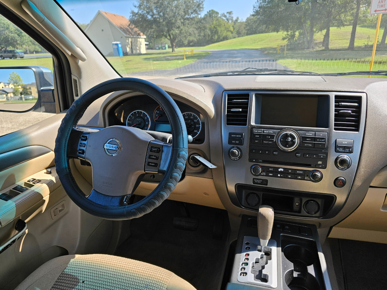 Nissan Armada SL 2WD 2011