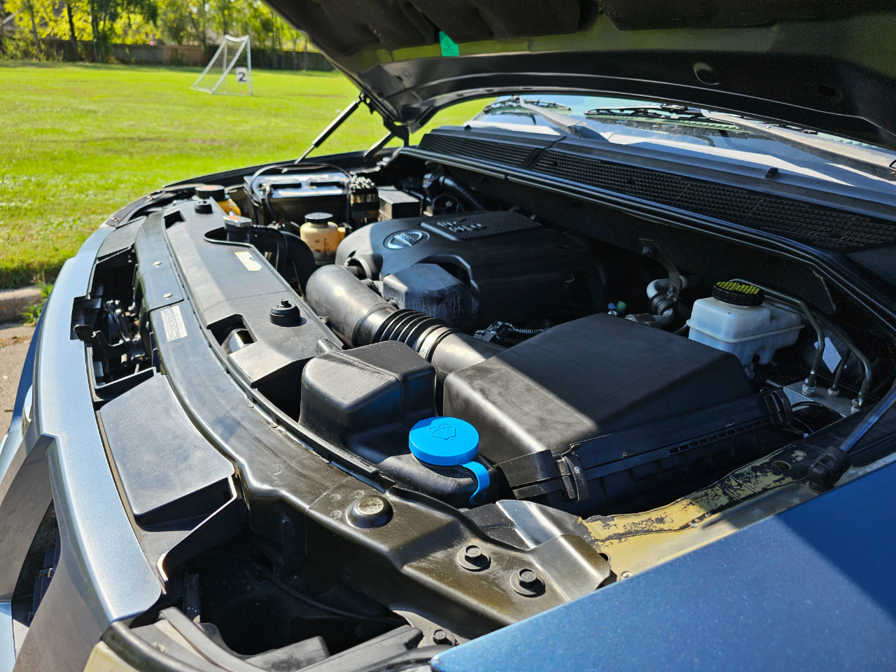 Nissan Armada SL 2WD 2011