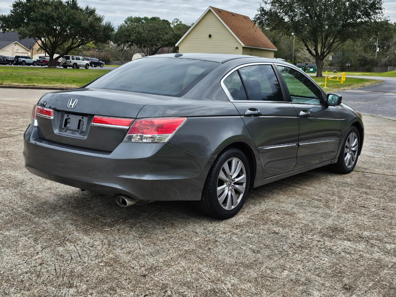 Honda Accord EX-L Sedan AT 2012