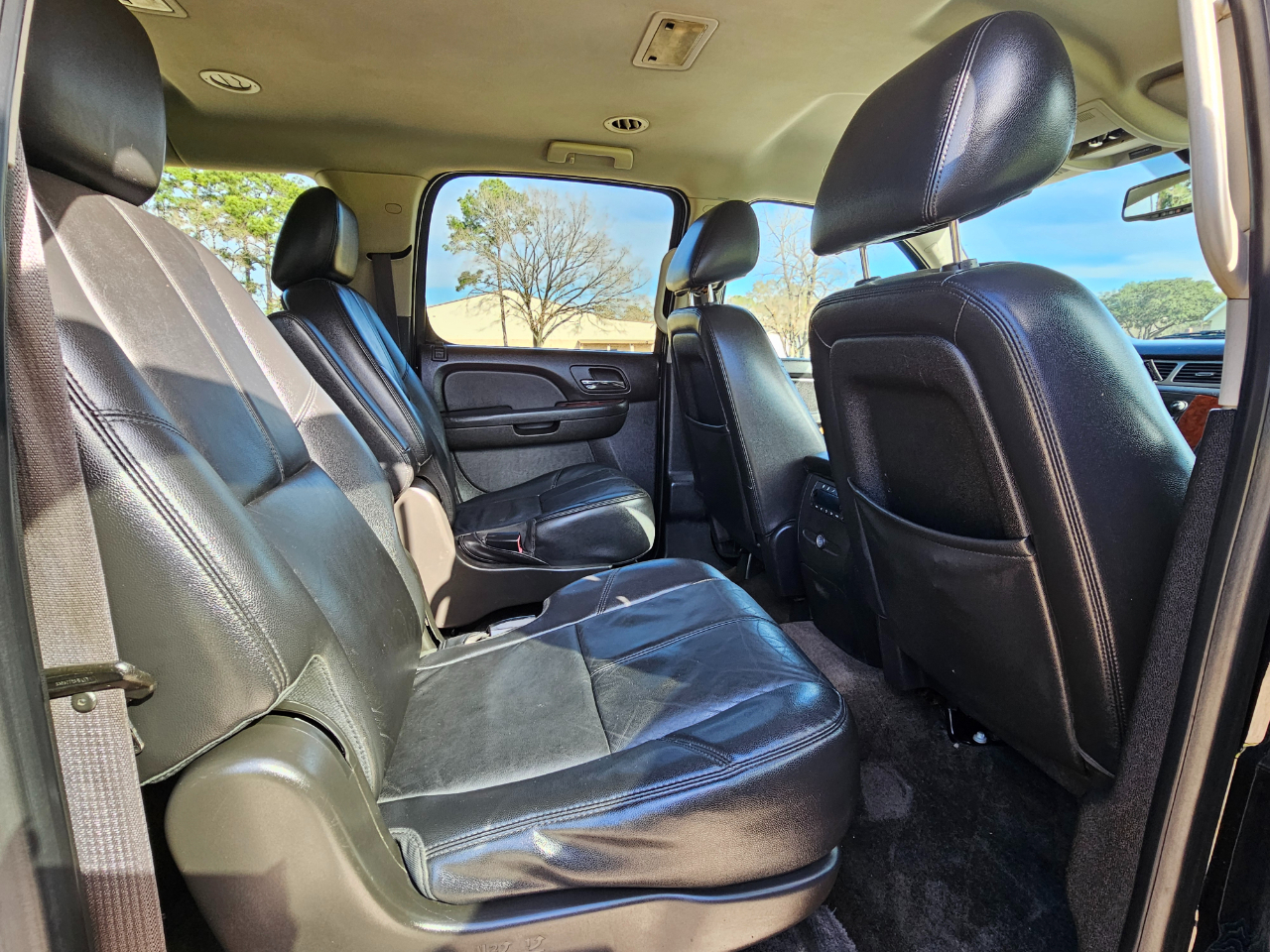 Chevrolet Suburban LT 1500 2WD 2013