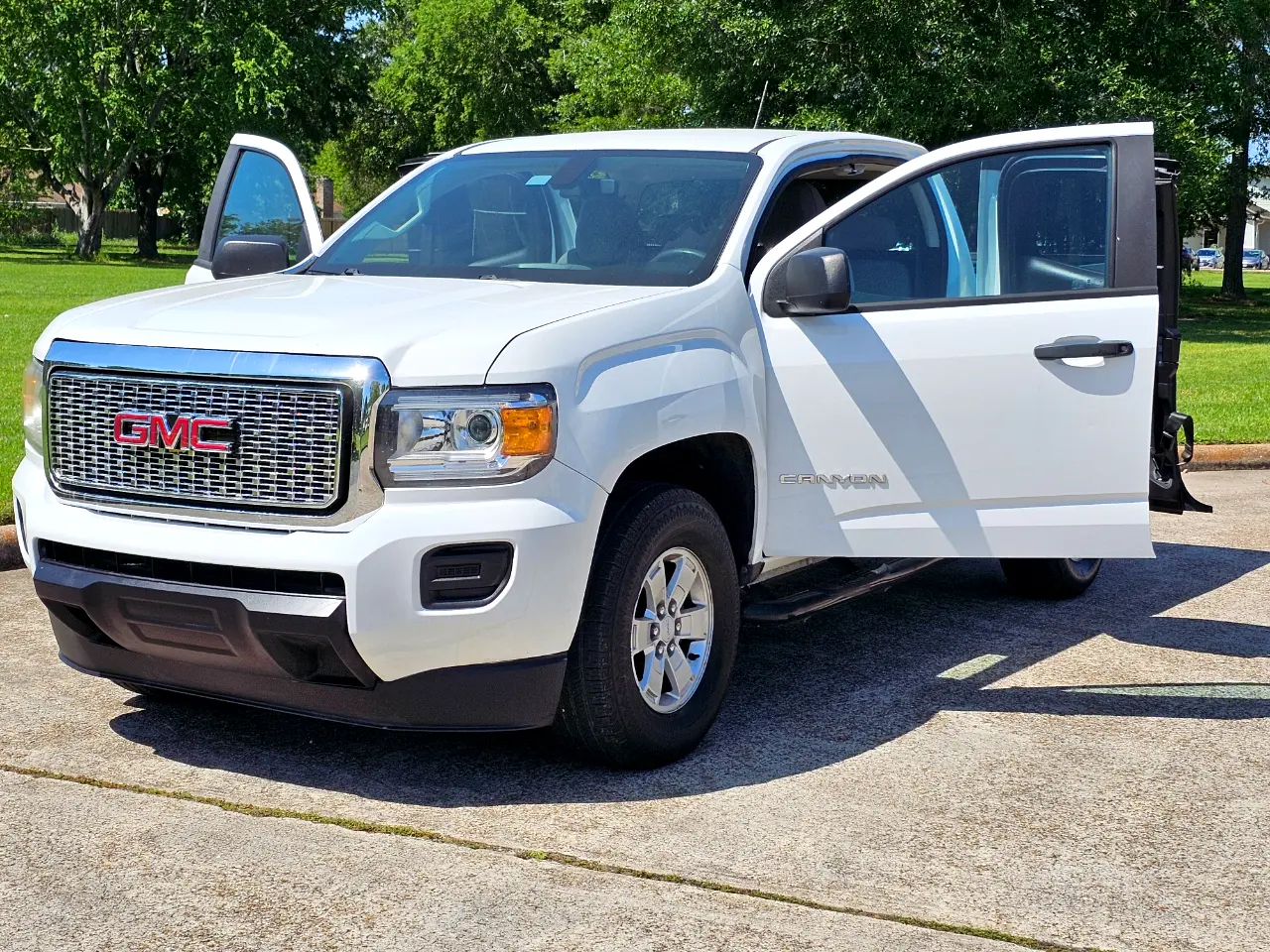 GMC Canyon Work Truck Ext. Cab 2WD 2017