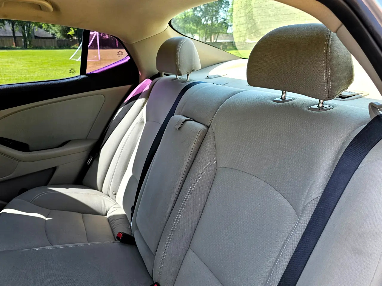 Kia Optima LX MT 2013