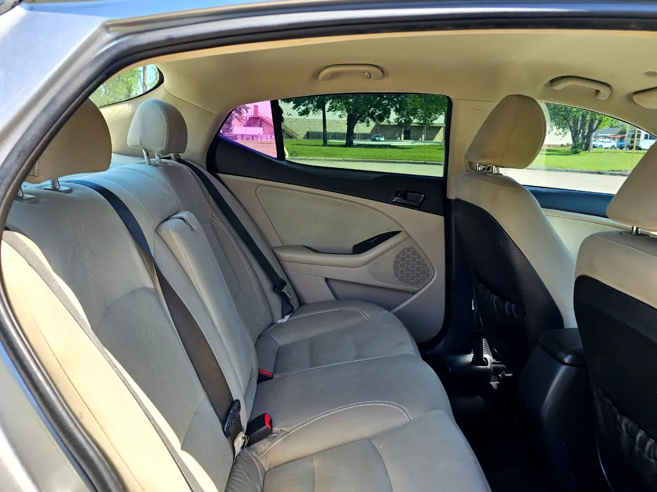 Kia Optima LX MT 2013