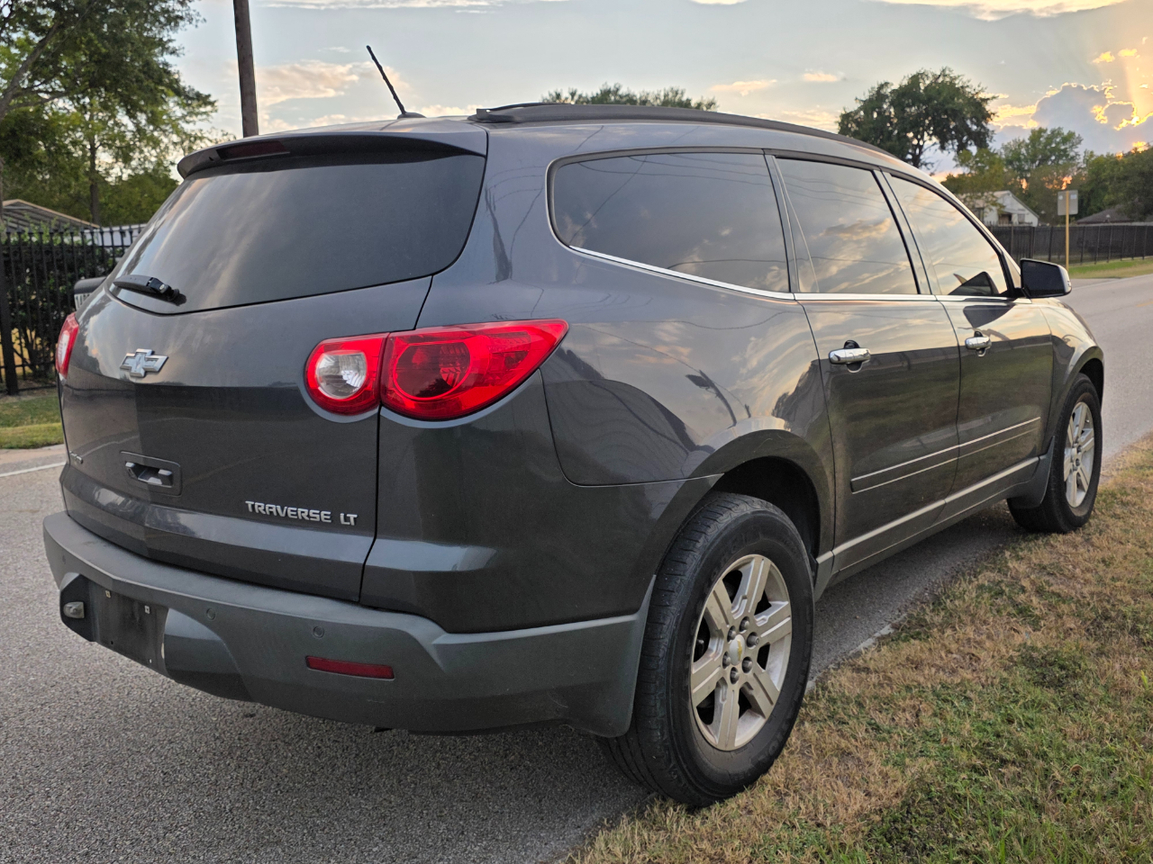 Chevrolet Traverse LT FWD 2012