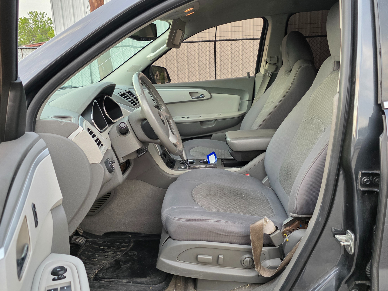 Chevrolet Traverse LT FWD 2012