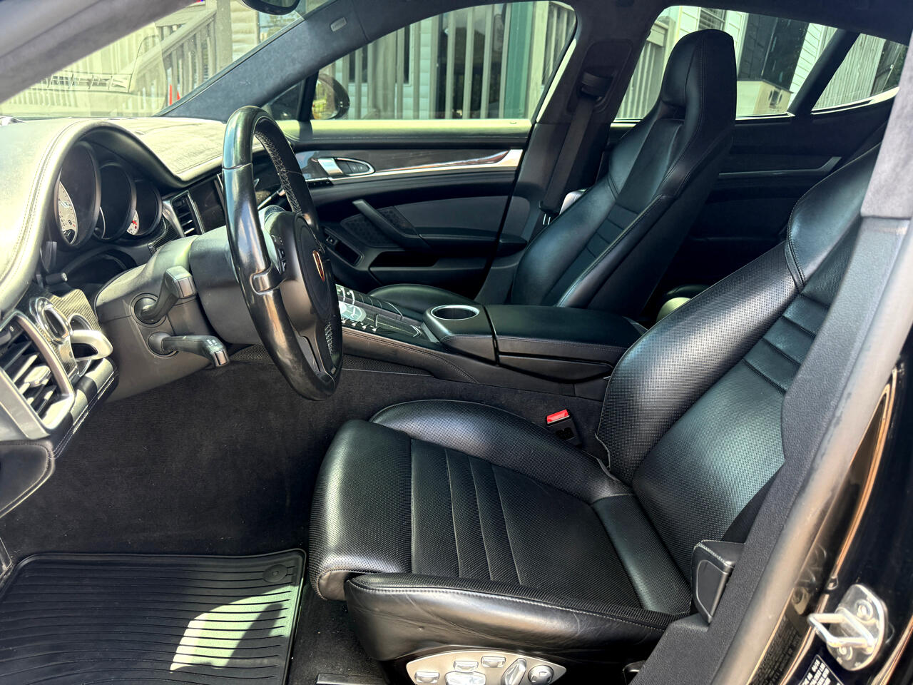 Porsche Panamera GTS 2016 Porsche Panamera GTS 2016