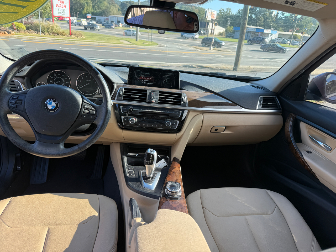 BMW 3-Series 320i 2017 BMW 3-Series 320i 2017