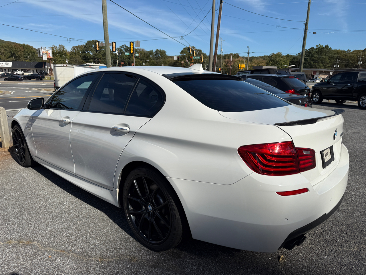 BMW 5-Series 528i 2015 BMW 5-Series 528i 2015